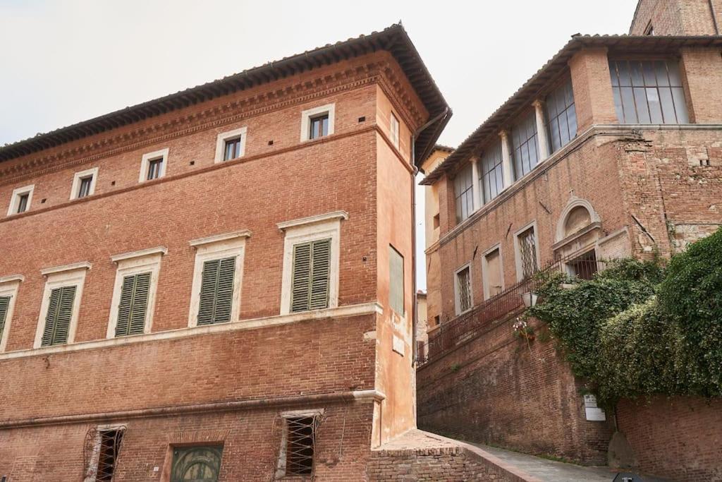 Palazzo Celsi Pollini Duomo Casa Emma Lejlighed Siena Eksteriør billede
