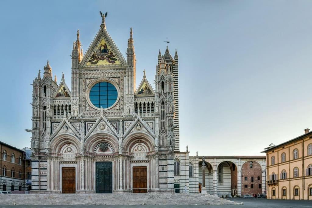 Palazzo Celsi Pollini Duomo Casa Emma Lejlighed Siena Eksteriør billede
